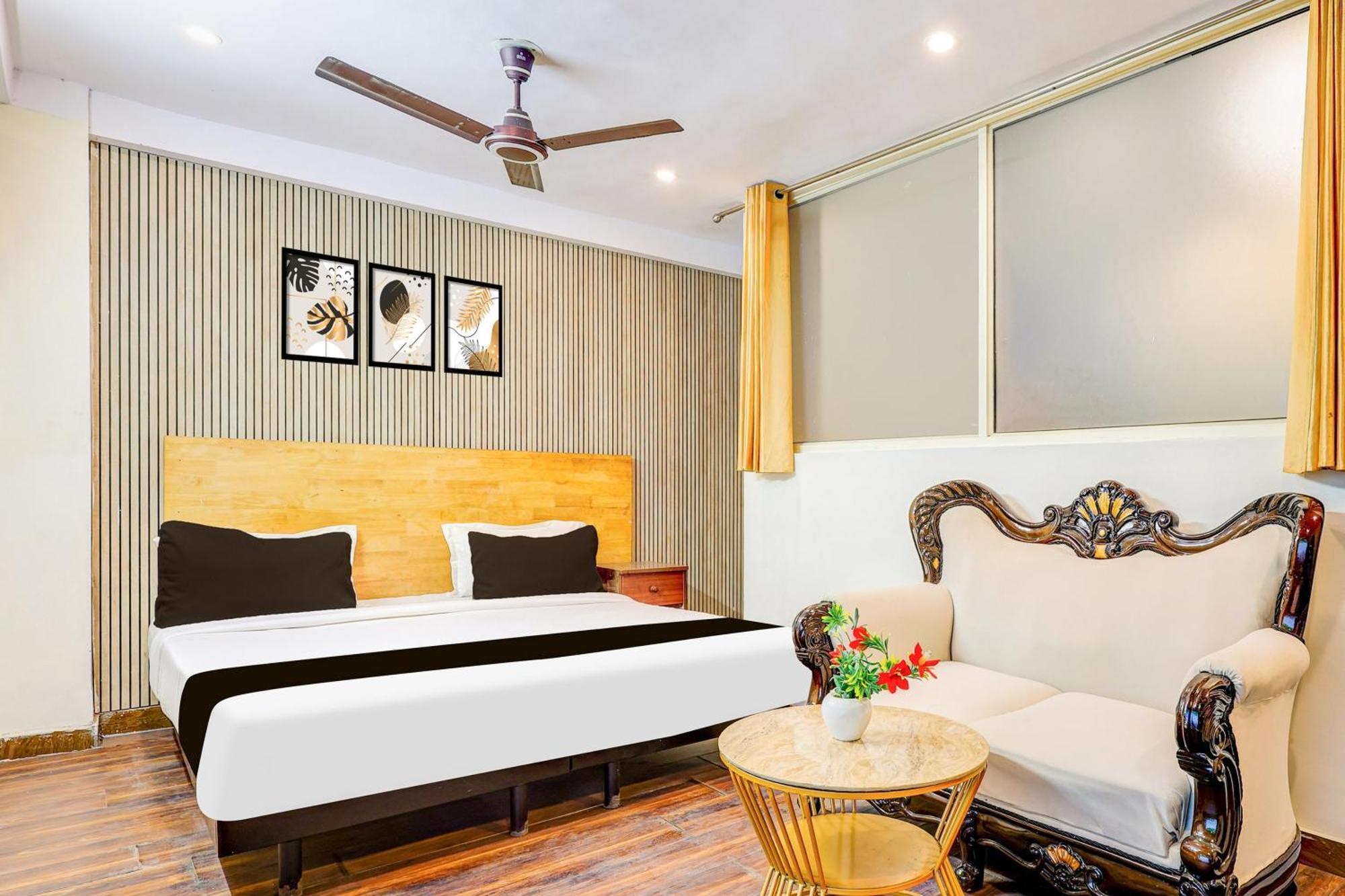 Hotel O Hari Nagar Ashram ニューデリー エクステリア 写真