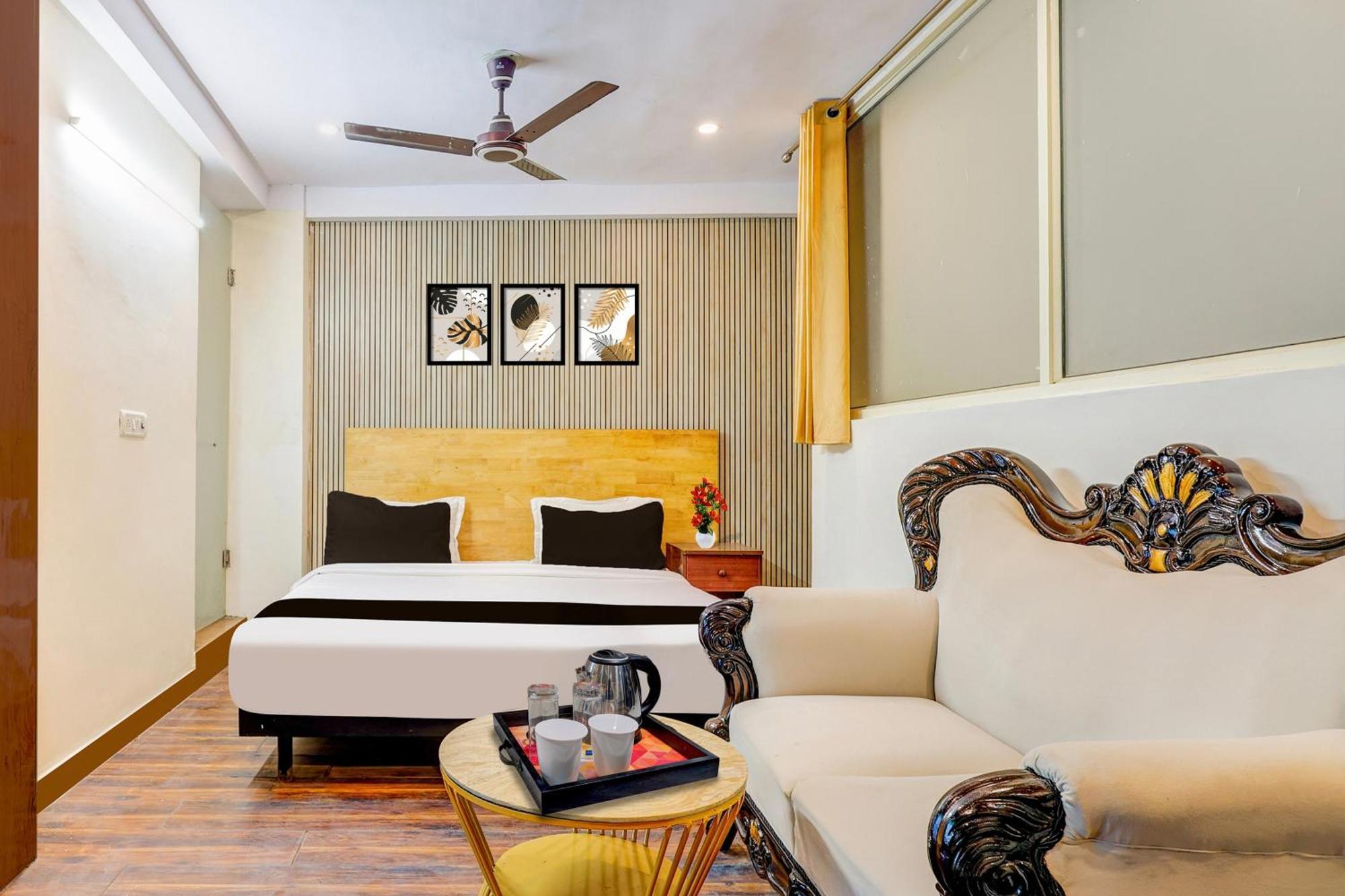 Hotel O Hari Nagar Ashram ニューデリー エクステリア 写真